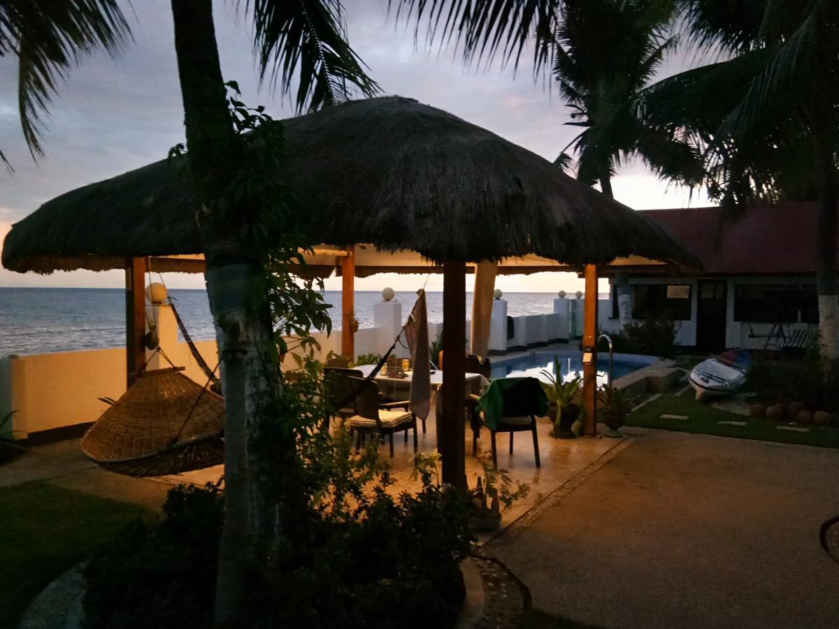 Bamboo Beachhouse Dormitory Garcia Hernandez المظهر الخارجي الصورة